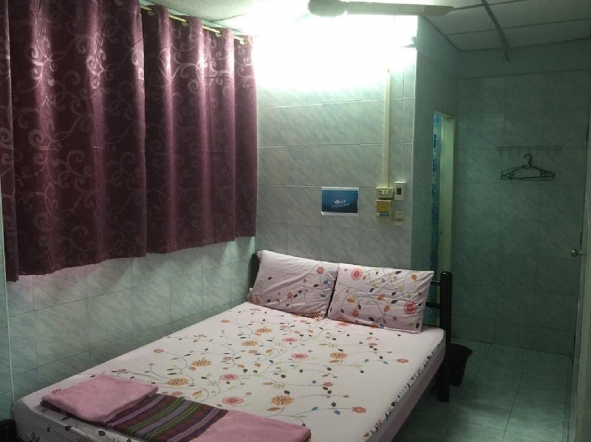 New Central Guesthouse Bangkok Exteriör bild